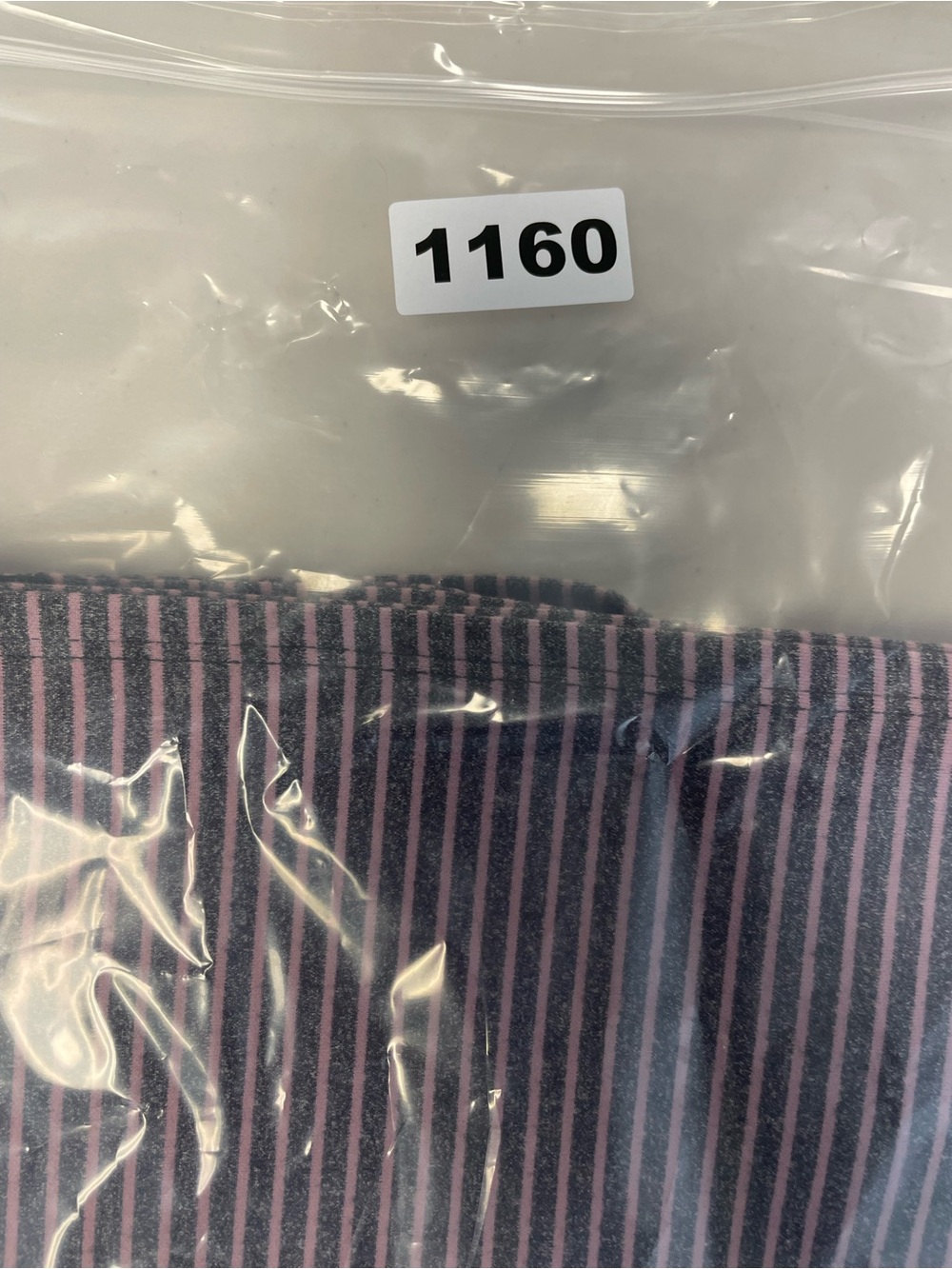 Lululemon Vinyasa Reversible Scarf Gray Pink Stripe Snap Wrap Yoga Athleisure - Picture 10 of 10